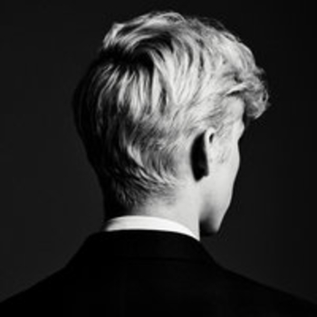 Troye Sivan – Postcard (Bloom 2018)