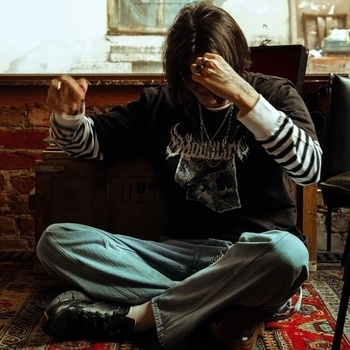 Lxner – Она (Bipolar 2022)