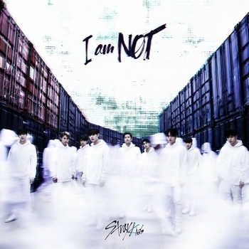 Stray Kids – Not (I am Not 2018)