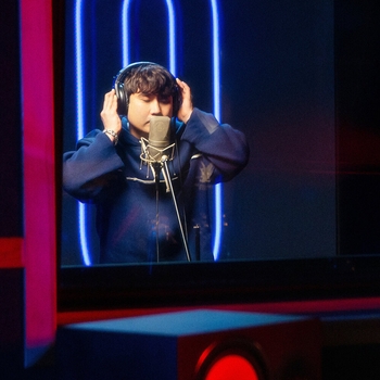 Hiro – RedBull 64 Bars