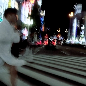Shaun – Night Walk (instrumental)