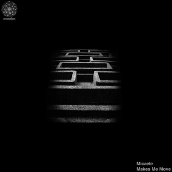 Micaele – Makes Me Move (Extended Mix)