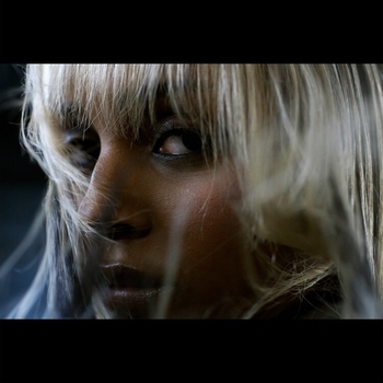 Swank Mami – Juicy