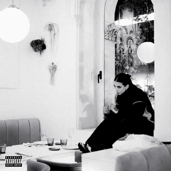 Young Miko – ⁠En el Ritz