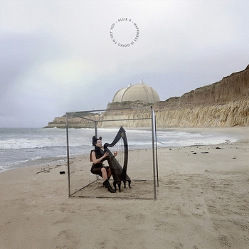 Allie X – Learn To Cry