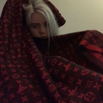 Billie Eilish – Bitches broken hearts