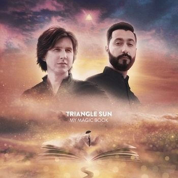 Triangle Sun – My Magic Book