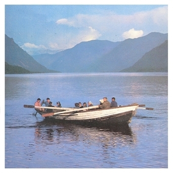 Motorama – Young River