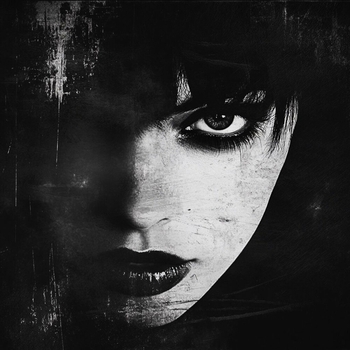 Velours – monolith (slowed)