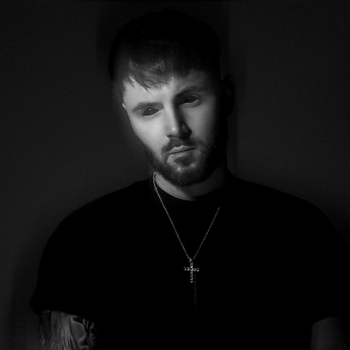 Toni – Посмотри (Single 2022)