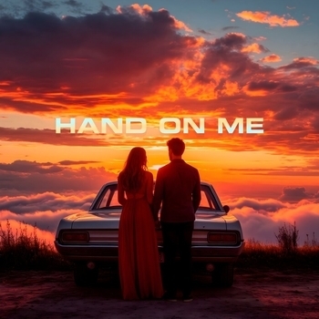 Dinamixx – Hand On Me