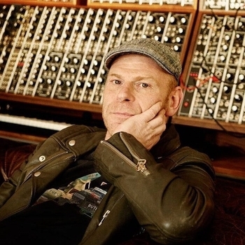 Junkie XL (Tom Holkenborg)