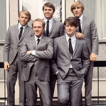 The Beach Boys – Surfin' (Live In Hawaii / 8/25/67)