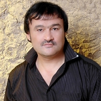 Rustam G'oipov – Sarvinoz