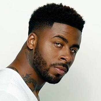 Round2Crew – Booty Had Me Like (Woah) (Remix; feat. Sage The Gemini)