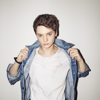 Conor Maynard – Mary Go Round
