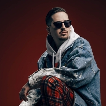 Robin Schulz and Erika Sirola – Speechless