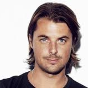 Axwell – Barricade