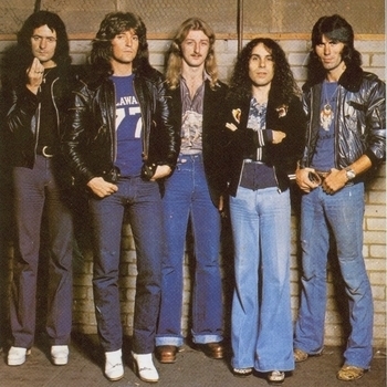 Rainbow – Man On The Silver Mountain