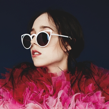 Allie X – Not So Bad In LA