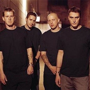 Breaking Benjamin – Who Wants To Live Forever