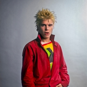 Billy Idol – Buried Alive