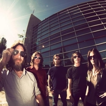 Black Mountain – Closer To The Edge