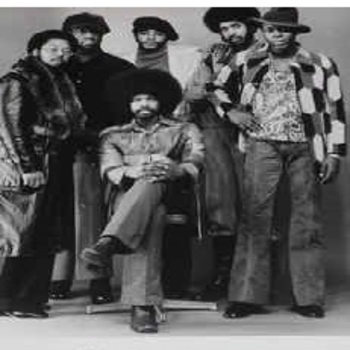 Bloodstone – Five Foot Two, Eyes of Blue (Has Anybody Seen My Girl) (Lullaby of Broadway 1976)