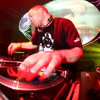 Surgeon – Midnight Club Tracks 2