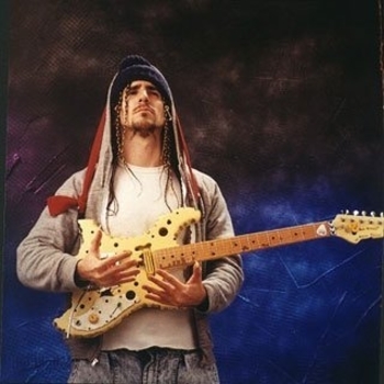 Bumblefoot – Can't Take My Eyes Off of You