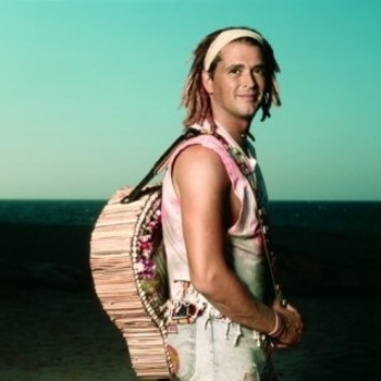 Carlos Vives