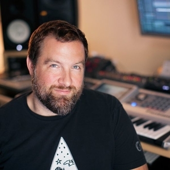 Claude VonStroke and Wyatt Marshall – Youngblood (Original Mix)