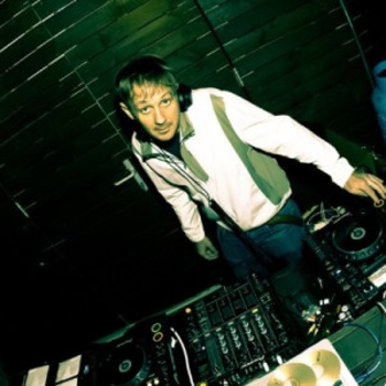 Chris Coco – Falling (Instrumental Radio Edit)
