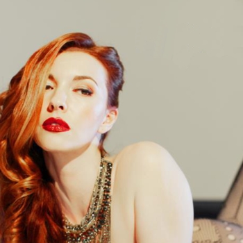 Chrysta Bell
