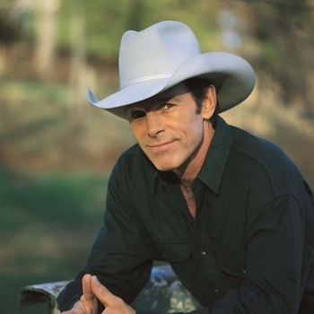 Chris LeDoux – Silver Tongued Devil (Sing Me A Song Mr. Rodeo Man 1977)