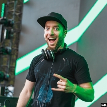 Excision – Dubstep (Саундтрек из игры "The Sims 3: Showtime, Supernatural and Seasons")