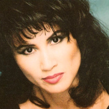 Gina T.