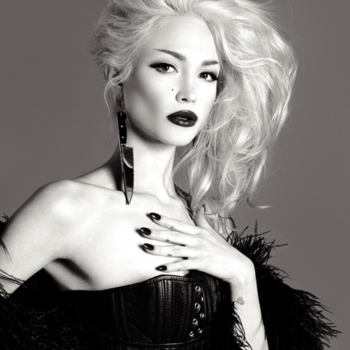 Ivy Levan – Money (Single 2013)