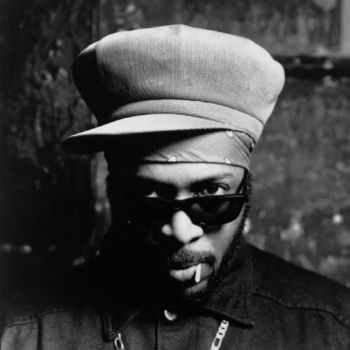 Sizzla – Taking Over