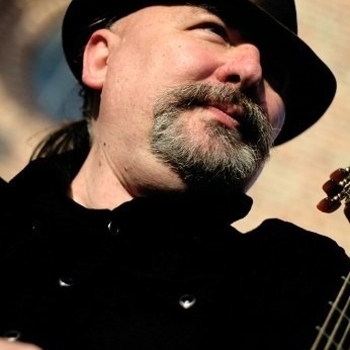 Igor Presnyakov – Fade to Black