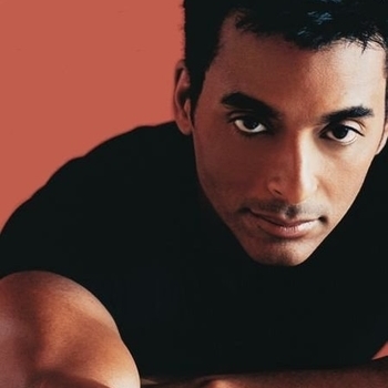 Jon Secada – Feliz Navidad