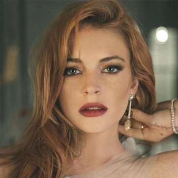 Lindsay Lohan – Don't Move on Living for the City - Changes (Medley) (Песня из фильма "Звезда сцены / Confessions of a Teenage Drama Queen")