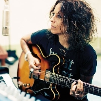 Linda Perry – Fruitloop Daydream
