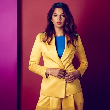 M.I.A. – Paper Planes