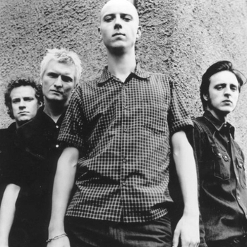 Madrugada – Honey Bee
