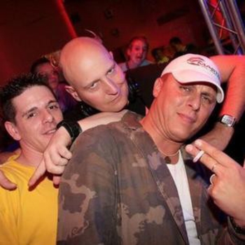 Micky D – Dance With Me (Master Blaster remix)