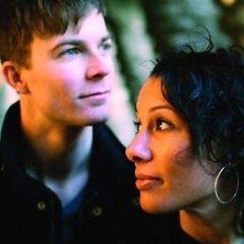 Matt & Kim – Block After Block (Echoes Remix)