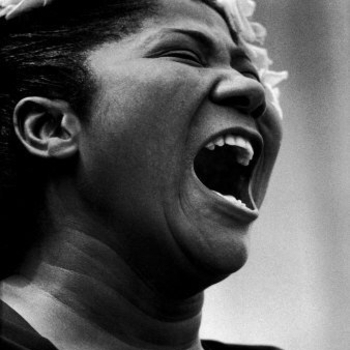 Mahalia Jackson – Put a Little Love in Your Heart
