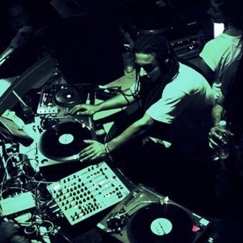 Mala – Ancient Memories (Skream Remix)