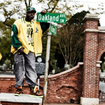 Thoth – Turn Heads (feat. Planet Asia & Mistah F.A.B.)
